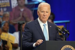 Nevěřili svým očím. Poradci prozradili, jak to bylo s Bidenovým chřadnutím - Seznam Zprávy